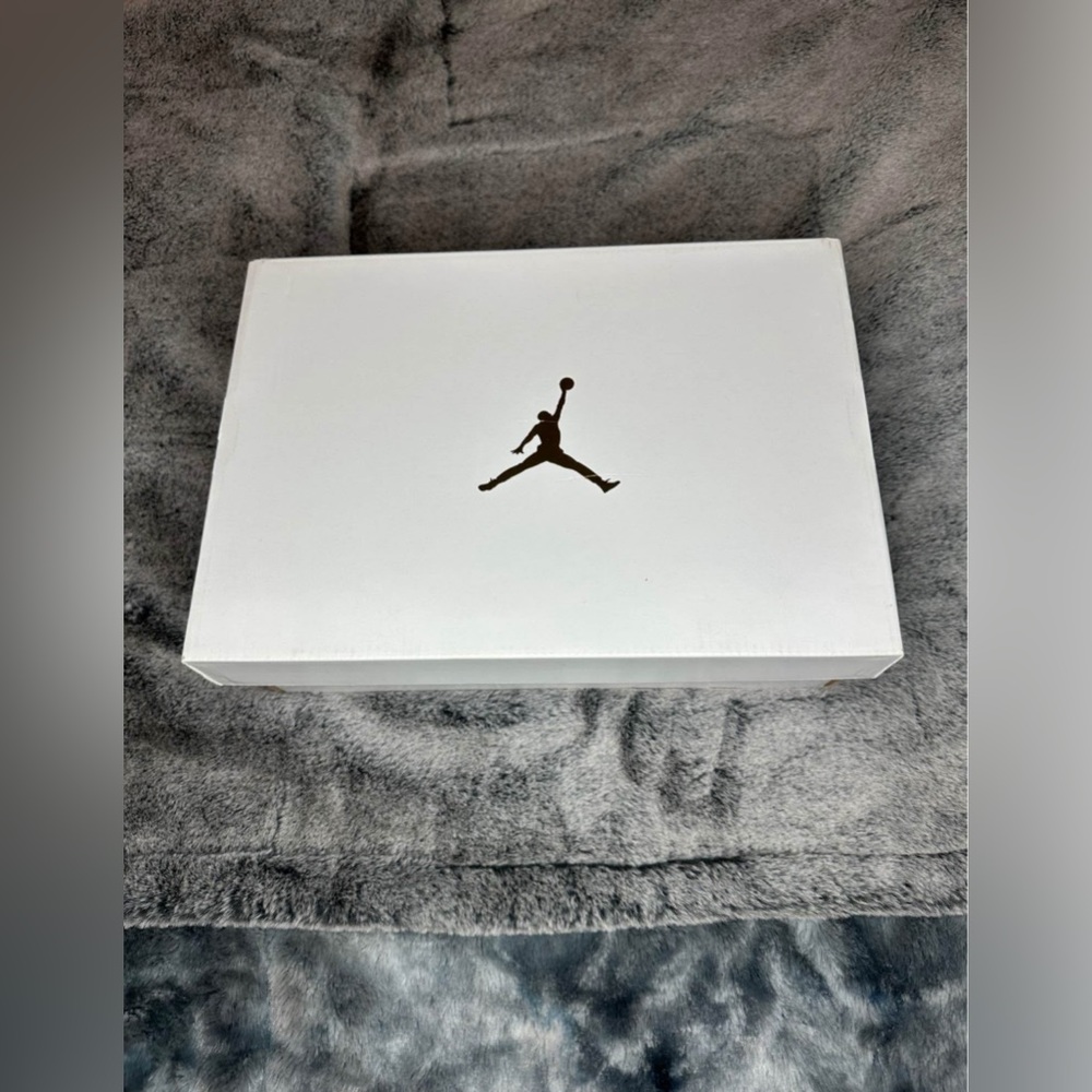 Air Jordan 1 low Sherpa - Picture 8 of 9